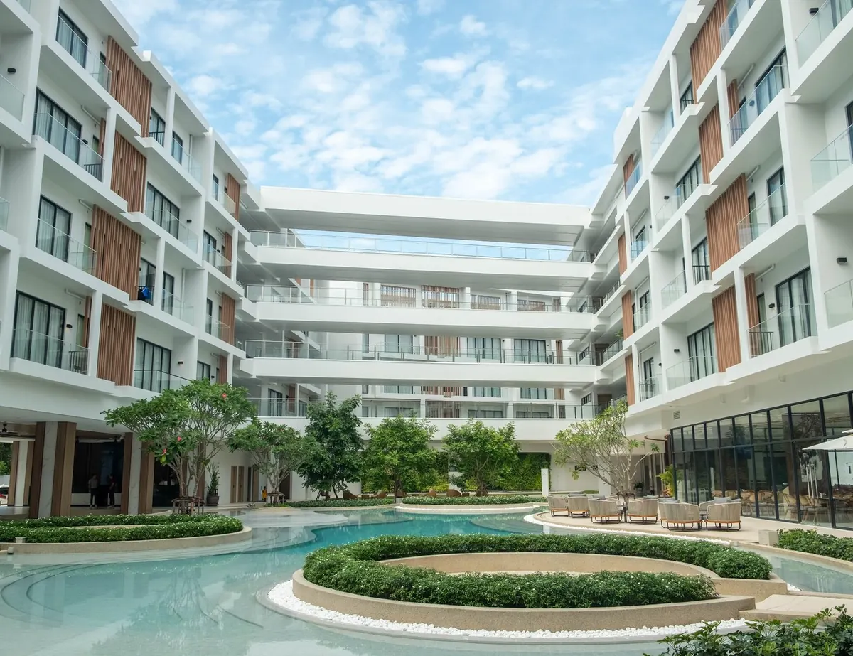 Radisson Laya Resort